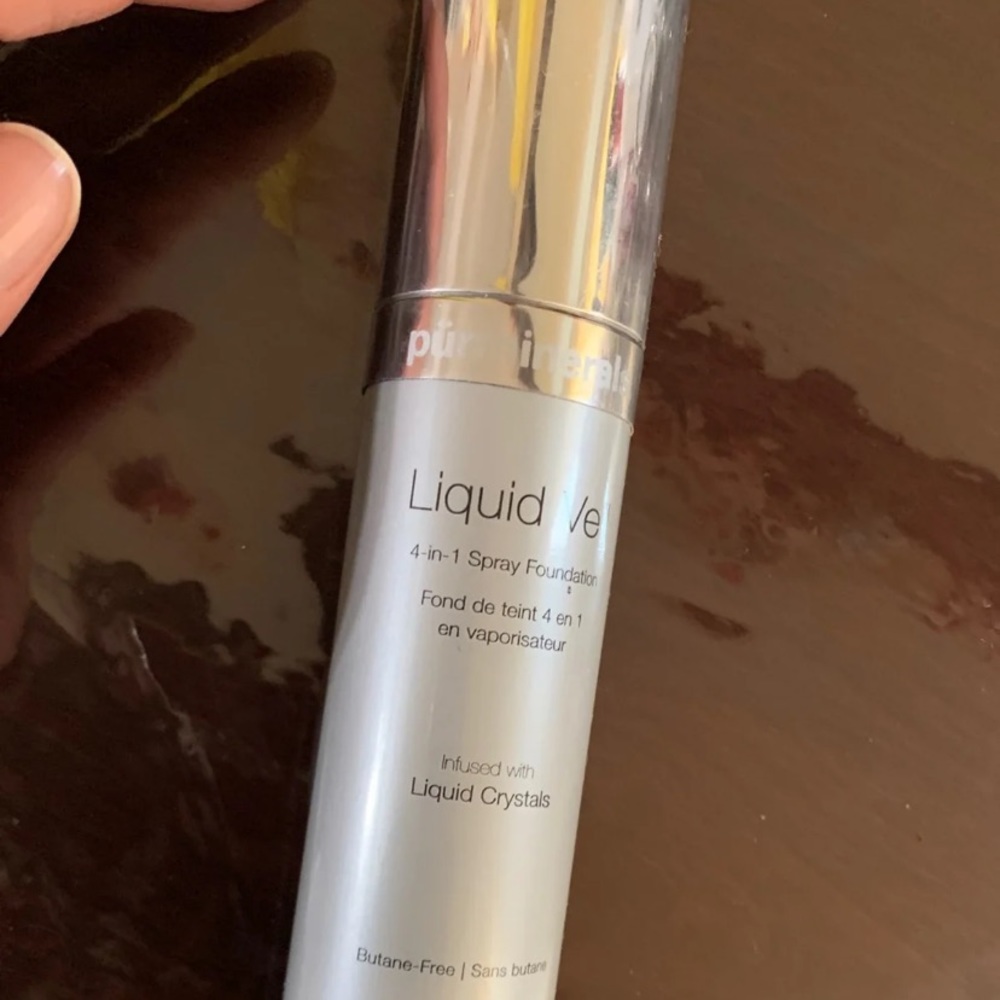 Pürminerals Liquid veil foundation